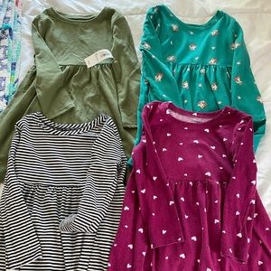 Old Navy dresses (2T)